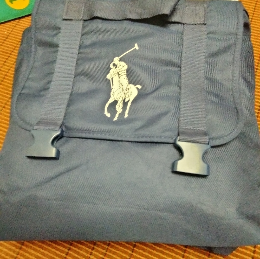 Polo Duffle Bag $49 Sz approx 22x12x14+ free polo - Picture 13 of 14
